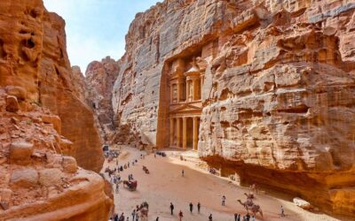 Inside Petra in Jordan – The Ultimate Guide